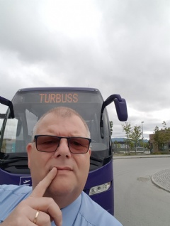 Sjåføren venter Foto: Ole Morten Ellevsen